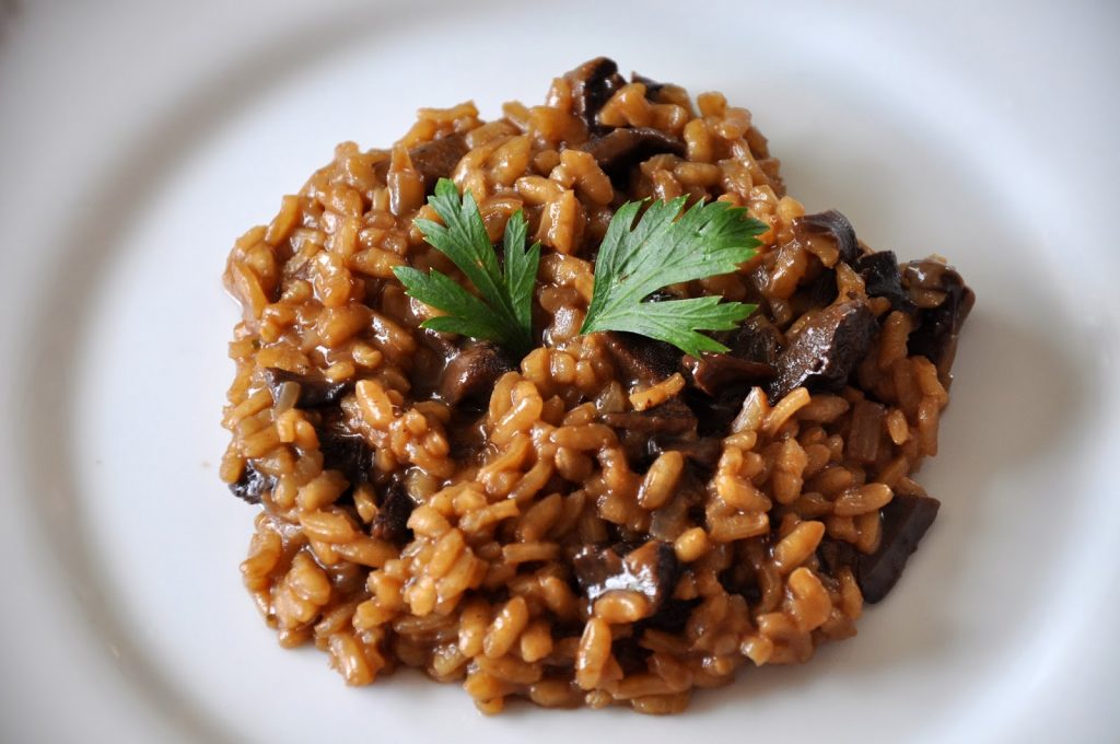 Risoto de Funghi com Linguiça Orgias Gastronômicas